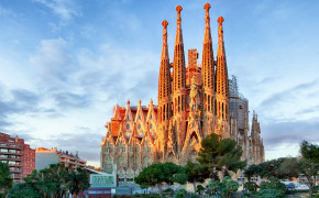 La Sagrada Familia Barcelona Wallpaper 96094