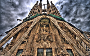 La Sagrada Familia Barcelona High Definition Wallpaper 96092