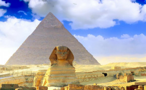 Pyramid HD Desktop Wallpaper 09641