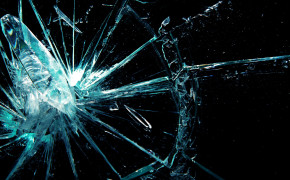 Broken Glass Desktop Wallpaper 101384